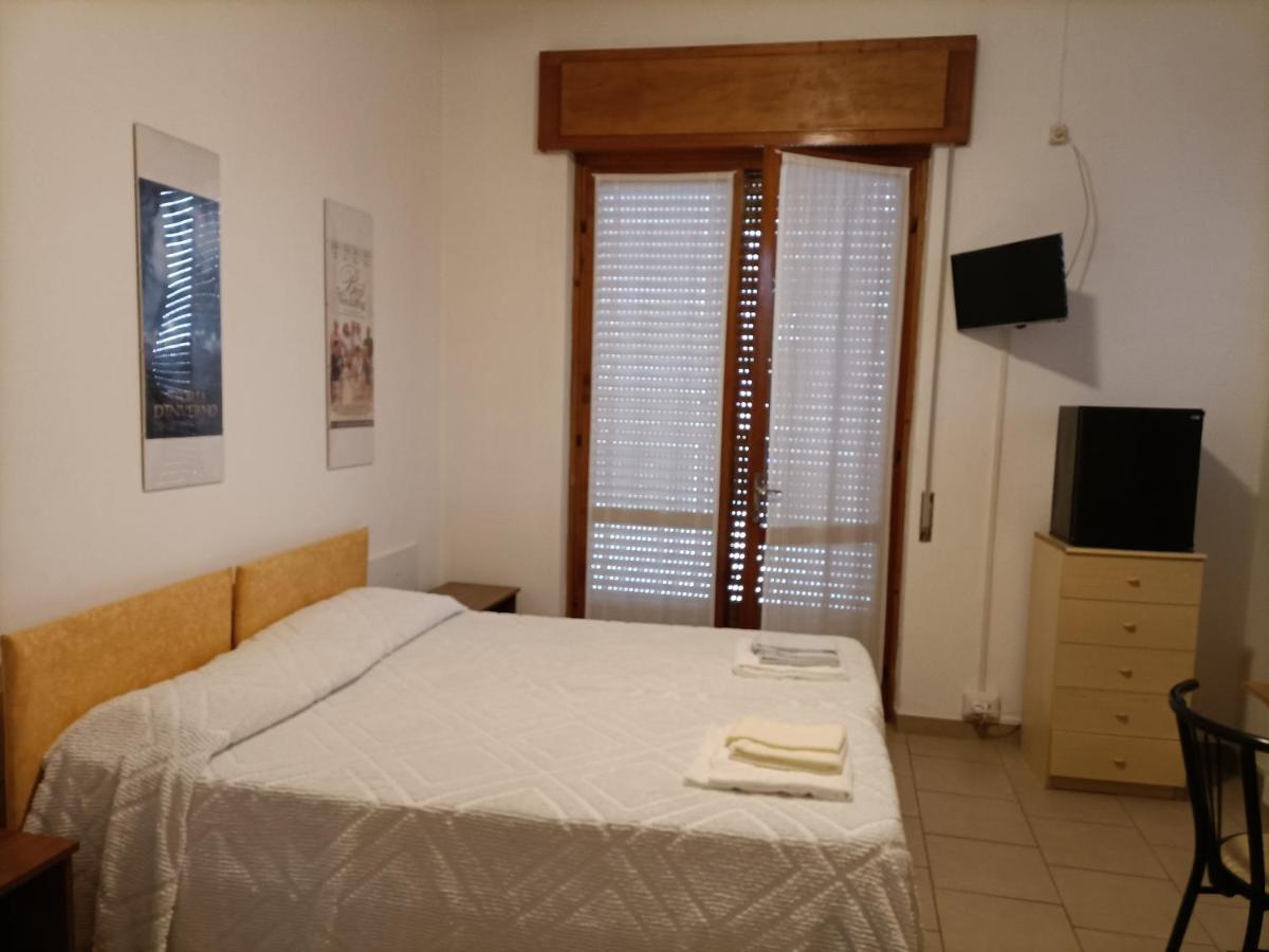 Albergo Roma Gattico Exterior photo