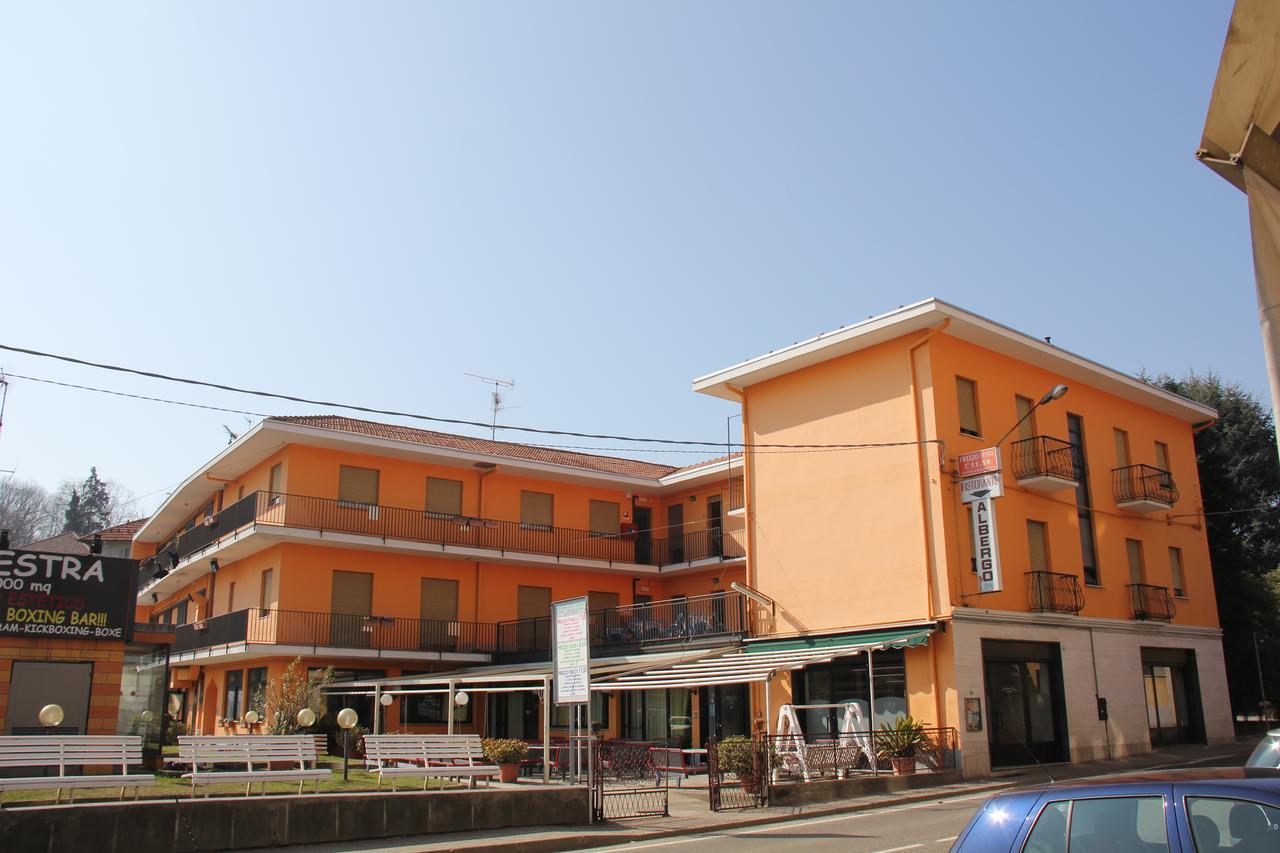 Albergo Roma Gattico Exterior photo